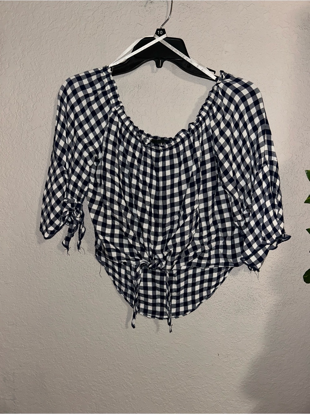 Women’s gingham top